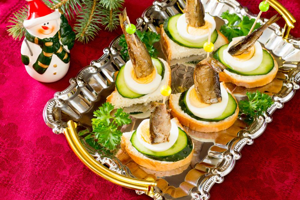Закуски на новый год — пошаговые рецепты для праздничного стола