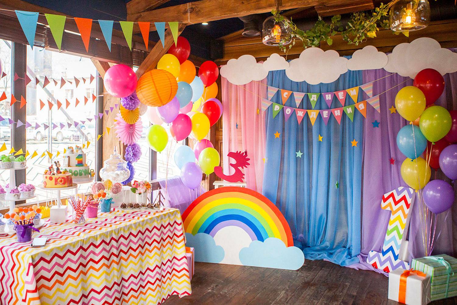Как украсить комнату ребенку на день рождения: идеи, фото