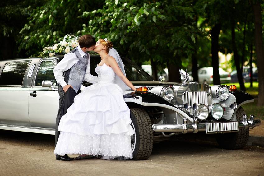 Как арендовать автомобиль на свадьбу? советы