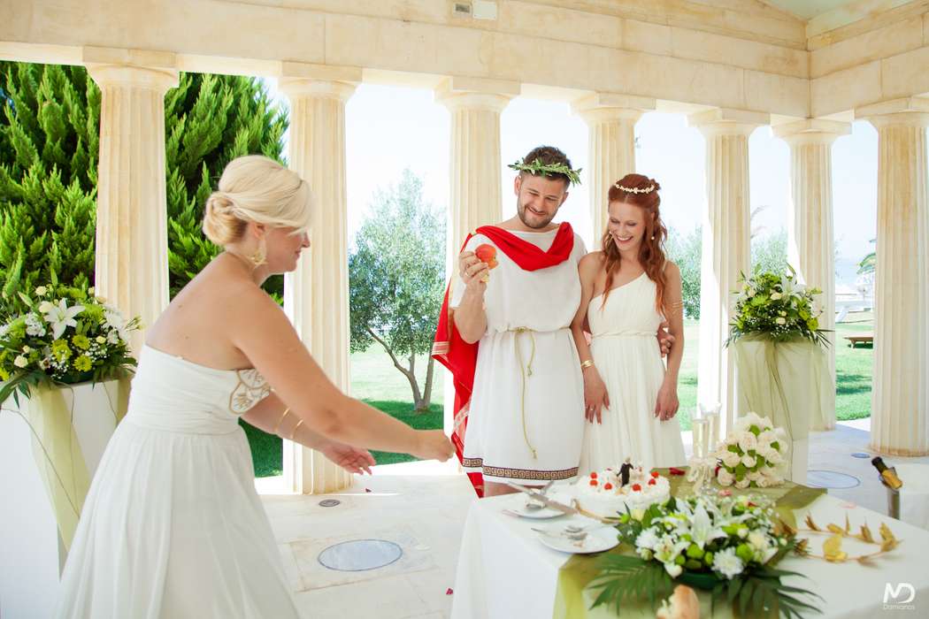 Как составить букет невесты в греческом стиле