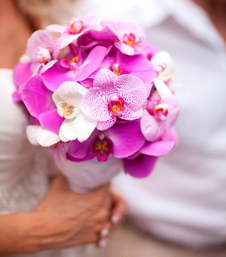 Букет невесты из орхидей с фото