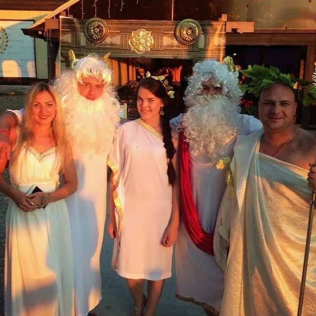Вечеринка в греческом стиле: развлекательная программа, музыка, угощение. вечеринка греческих богов