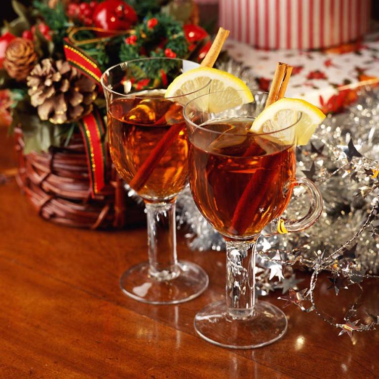 Алкоголь на новый год кролика: 2023 какое спиртное лучше пить, алкогольные, слабоалкогольные и безалкогольные новогодние коктейли / mama66.ru