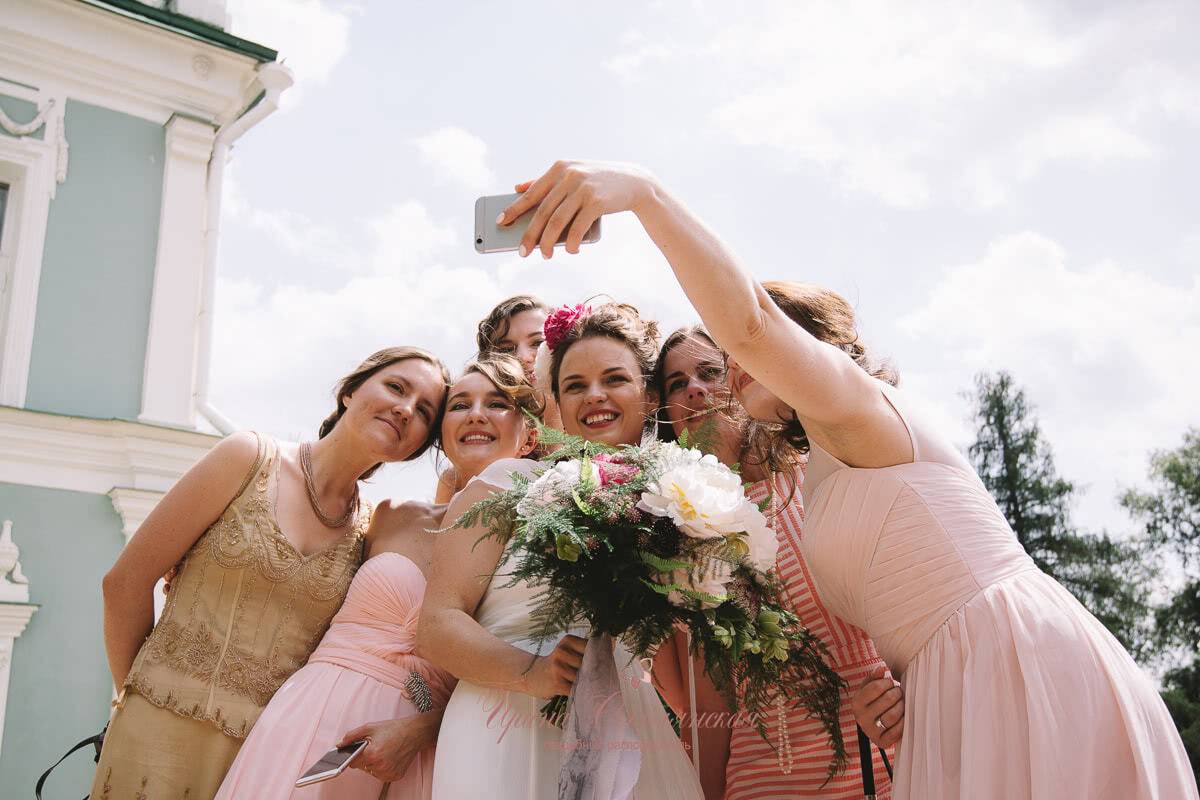 Свадебные традиции в россии: современные и старые обряды
