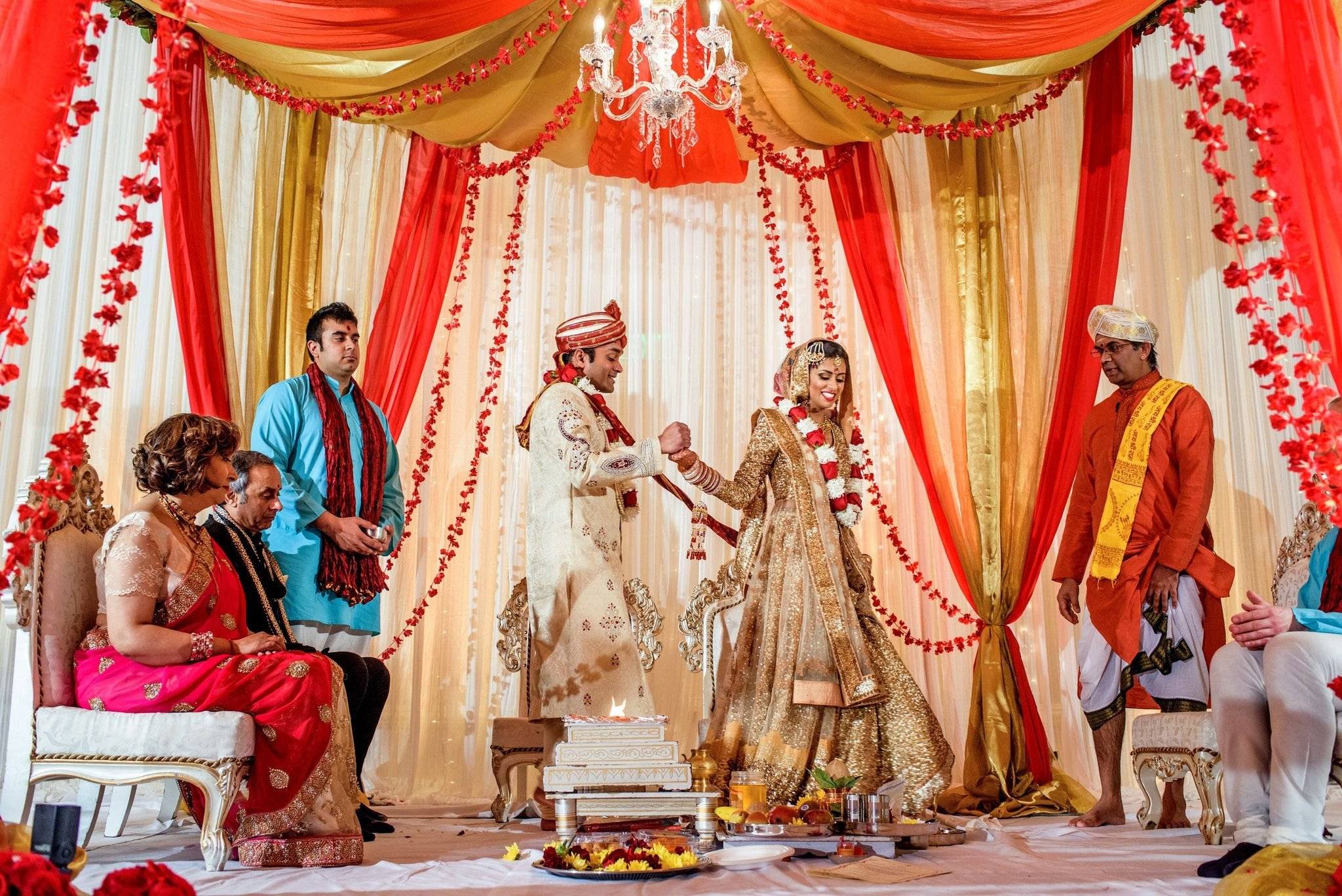 Прически древней индии. традиции индии: яркая и незабываемая индийская свадьба. | красивые прически