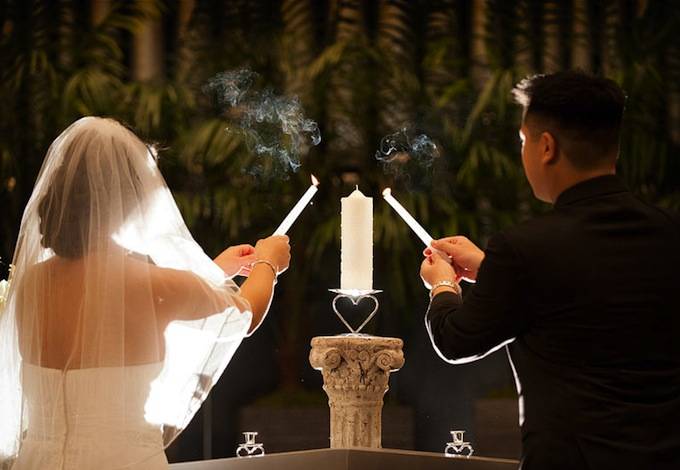 Семейный очаг на свадьбе - церемония зажжения свечей