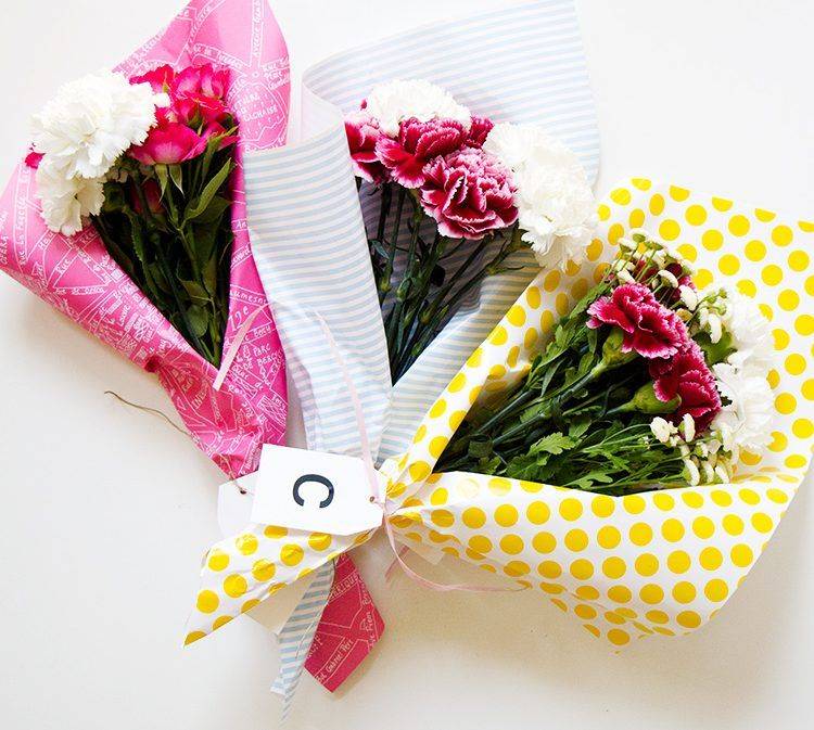 Как красиво упаковать цветы своими руками. как упаковать букет цветов в бумагу, пленку, сетку, коробку. пошаговая инструкция, как упаковать цветы в горшке