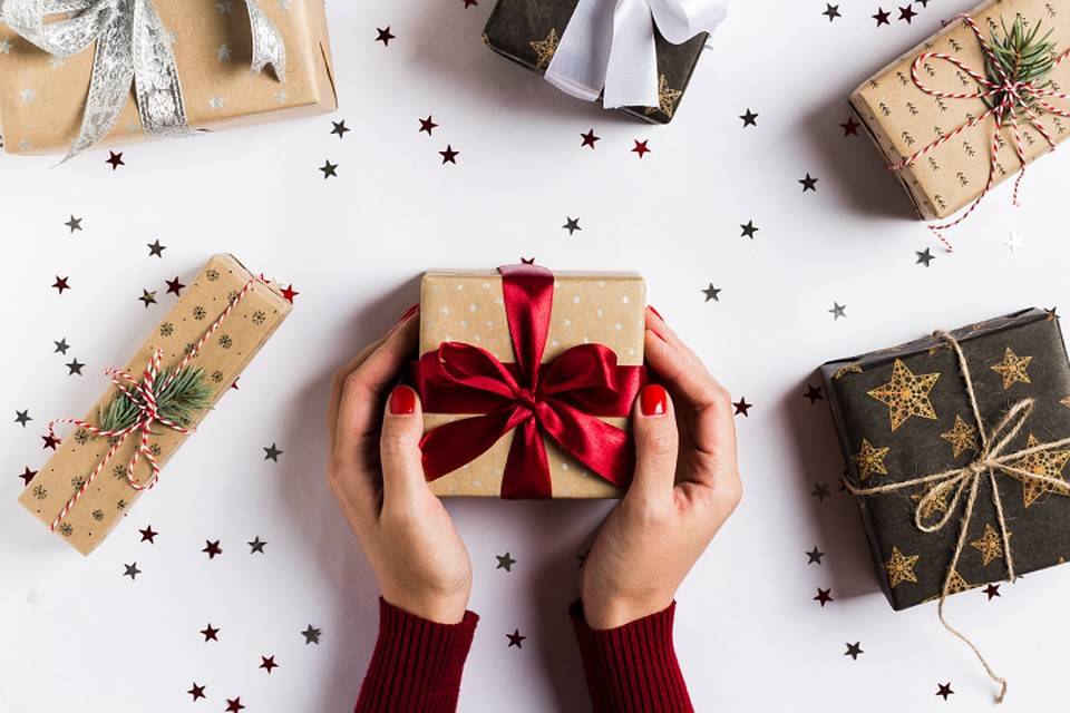 Что подарить девушке на рождество - лучшие идеи подарков