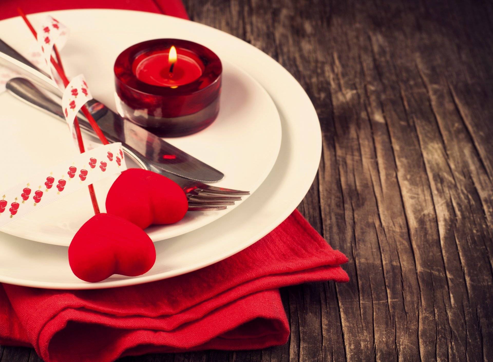 Как сделать простой романтический ужин для любимой девушки дома своими руками