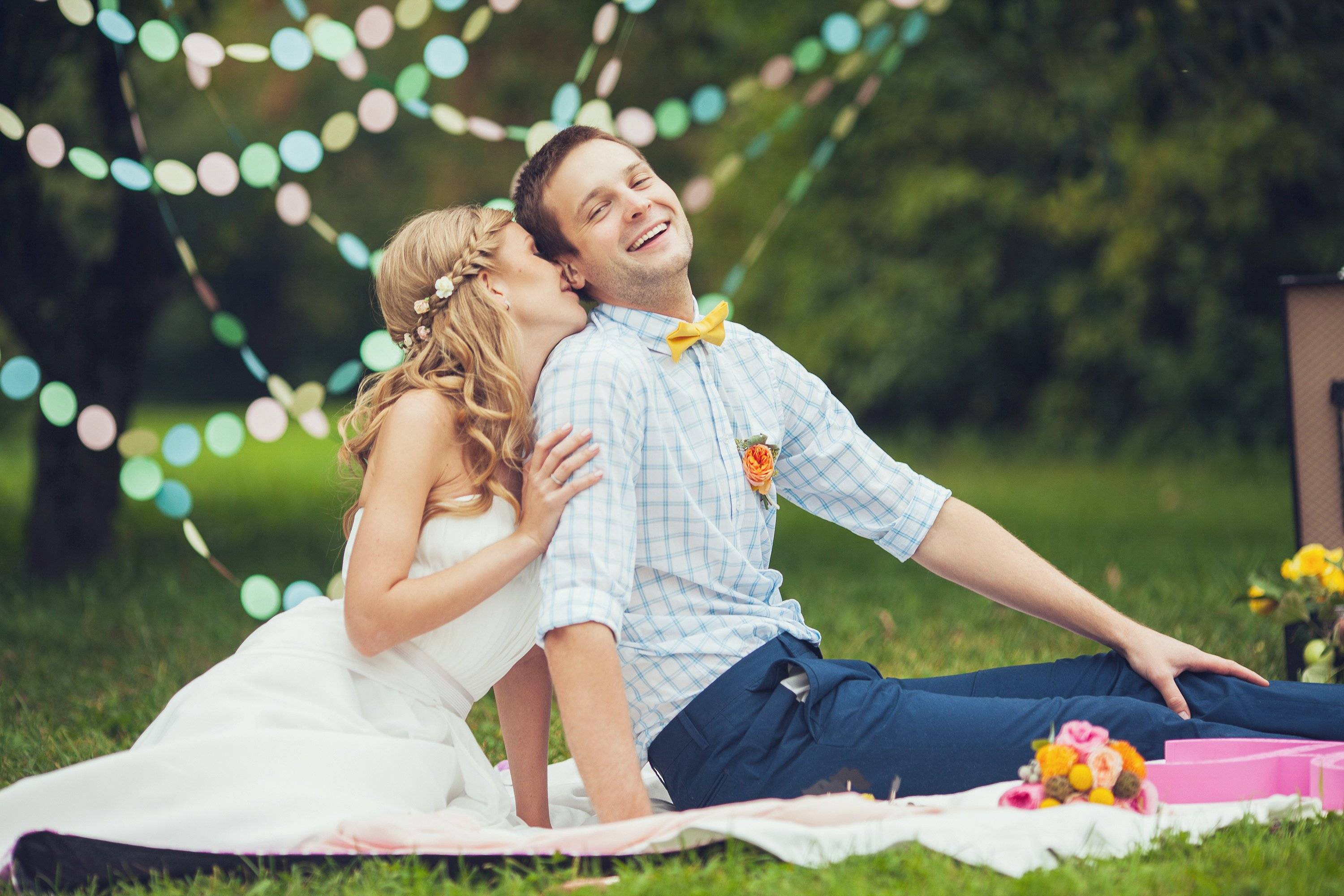 Топ-15 лайфхаков и идей для свадьбы летом: идеи, которые сделают ваше торжество запоминающимся