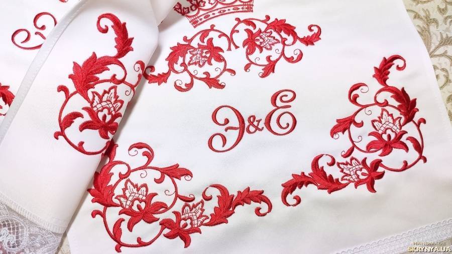 Рушник на свадьбу: каким должно быть традиционное свадебное полотенце для каравая и каким под икону, его история, значение, разновидности и фото