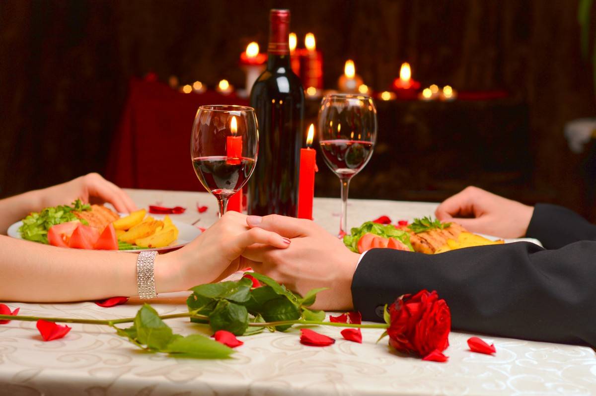 Романтический ужин для любимого и любимой: 10 идей