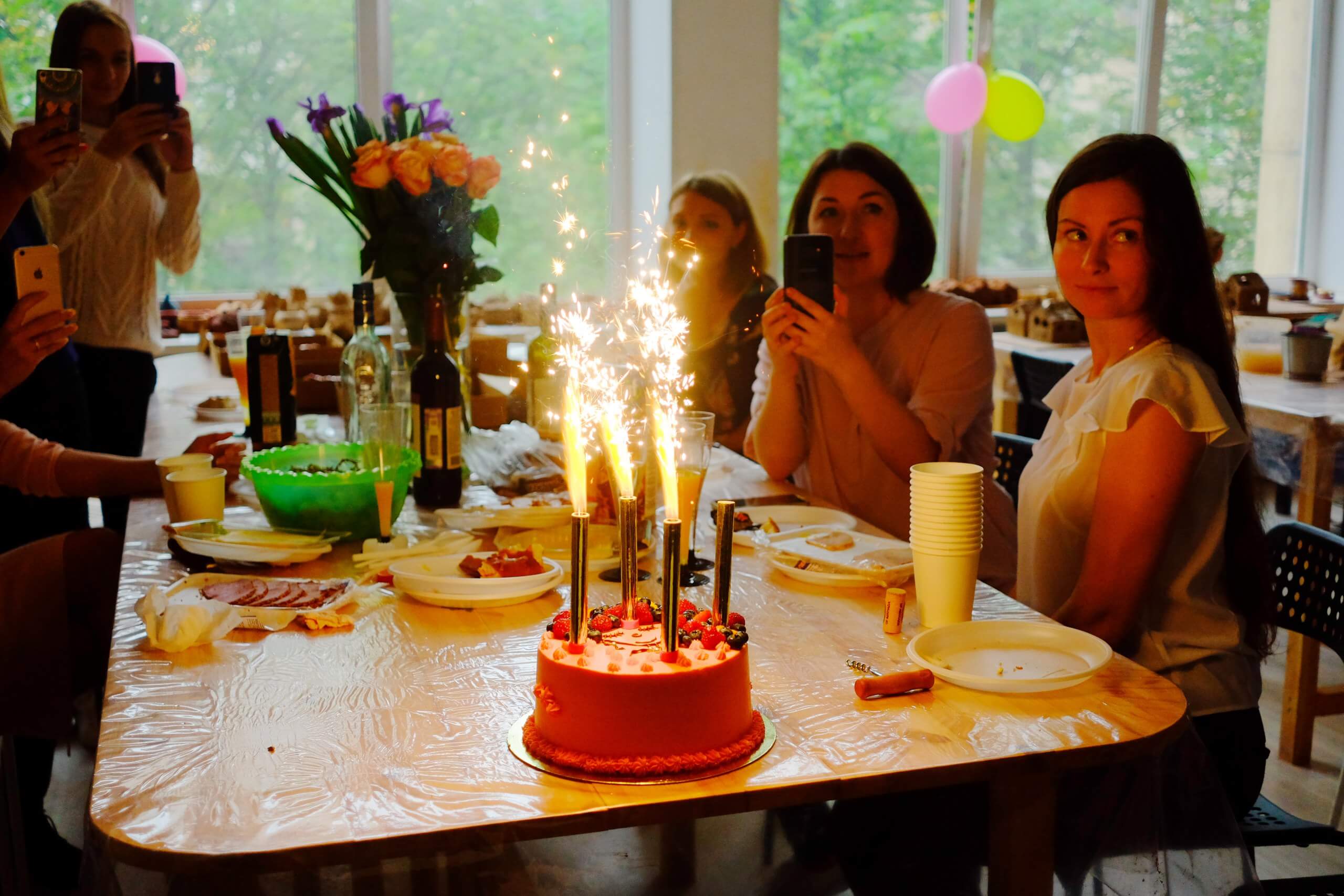 Где отметить день рождения взрослого человека: 10 вариантов