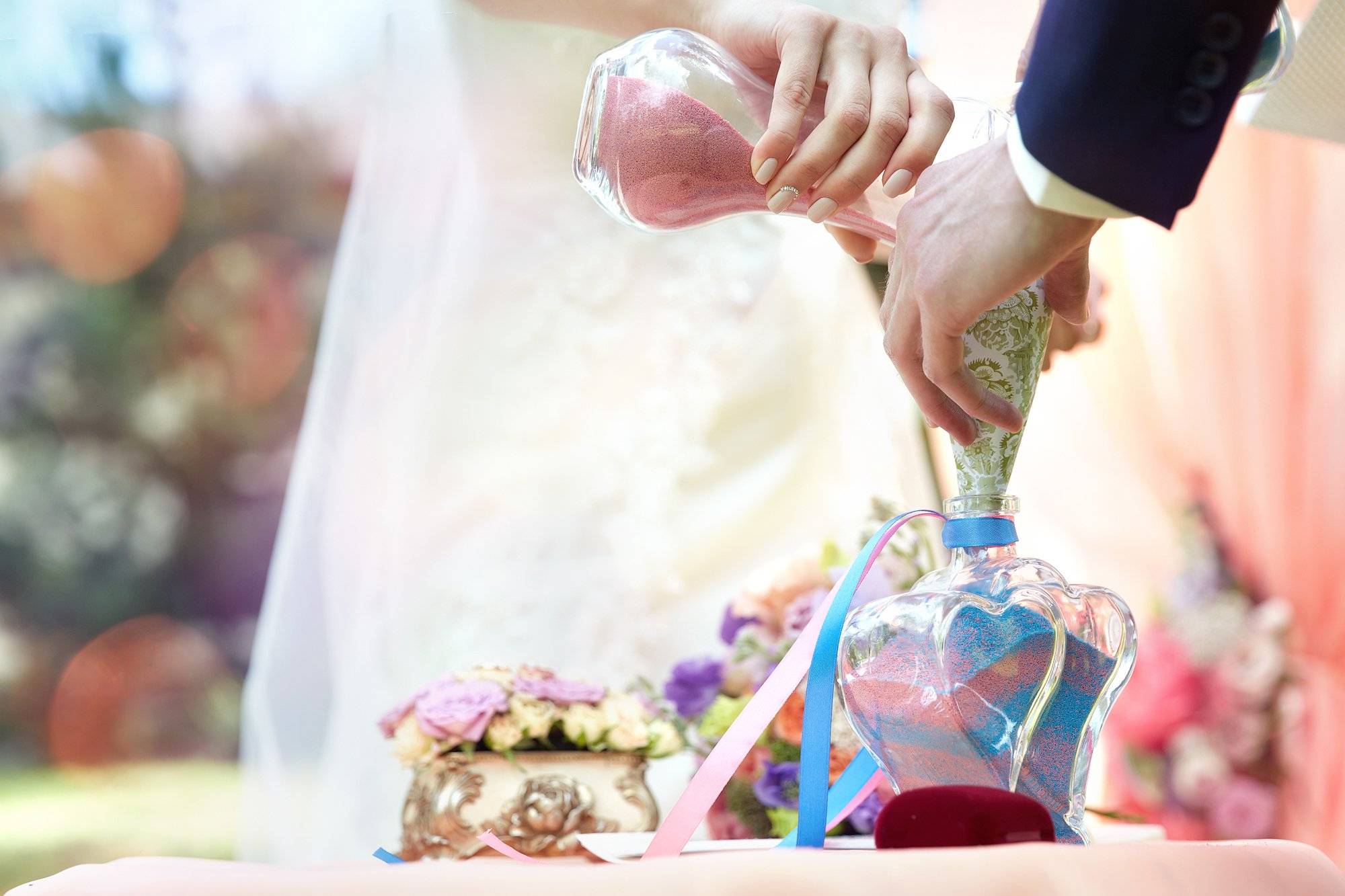 Песочная церемония на свадьбе - что это такое и как ее провести