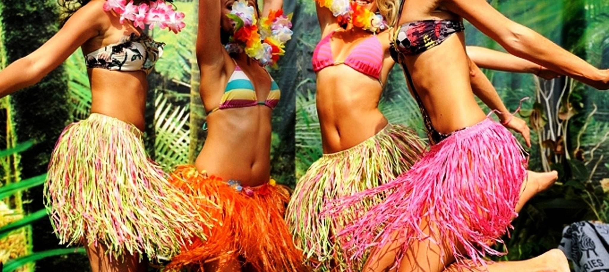 Что надеть на гавайскую вечеринку фото | блог о моде и красоте