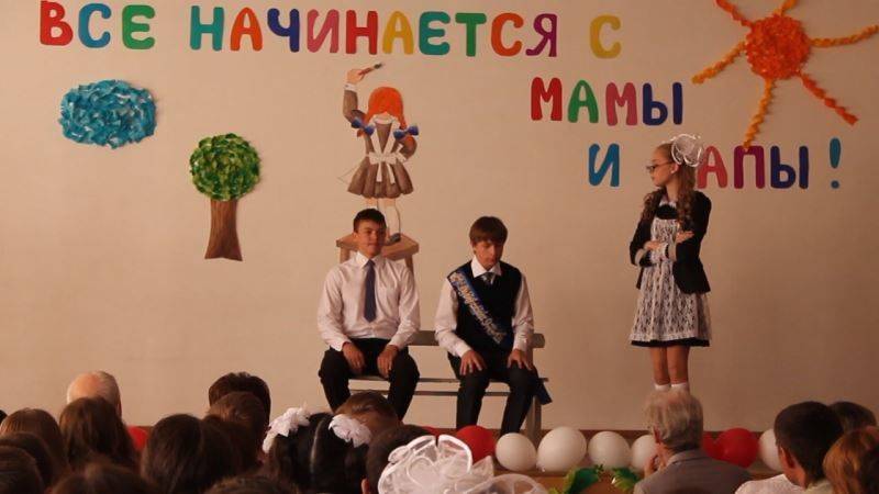 Минпросвещения проведет всероссийскую акцию «последний звонок — 2020» для выпускников школ
