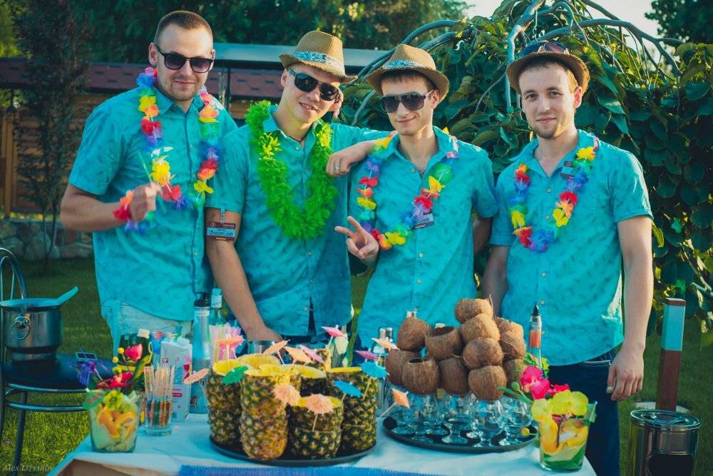 Гавайская вечеринка – прямиком в лето