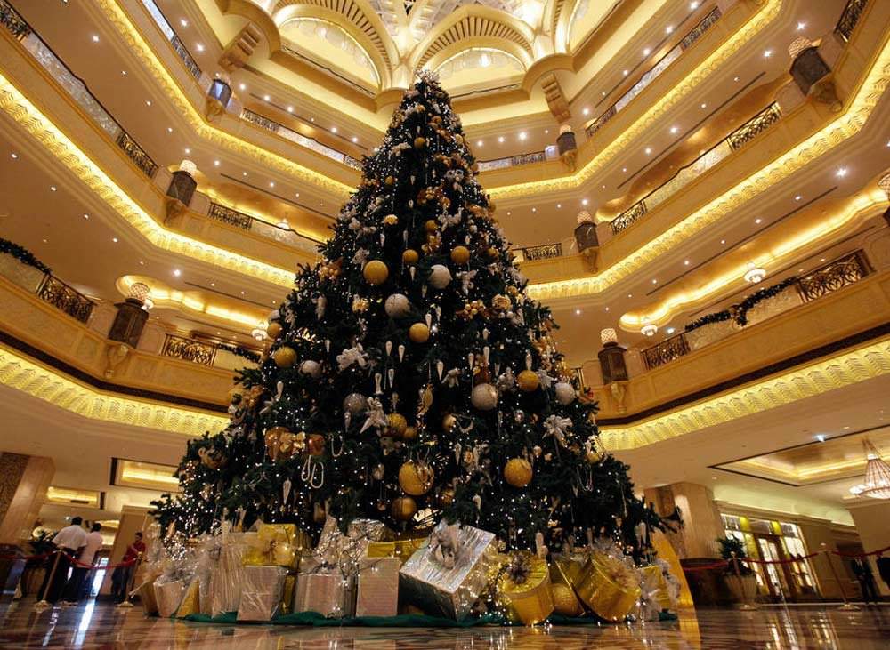Самые красивые новогодние елки в мире