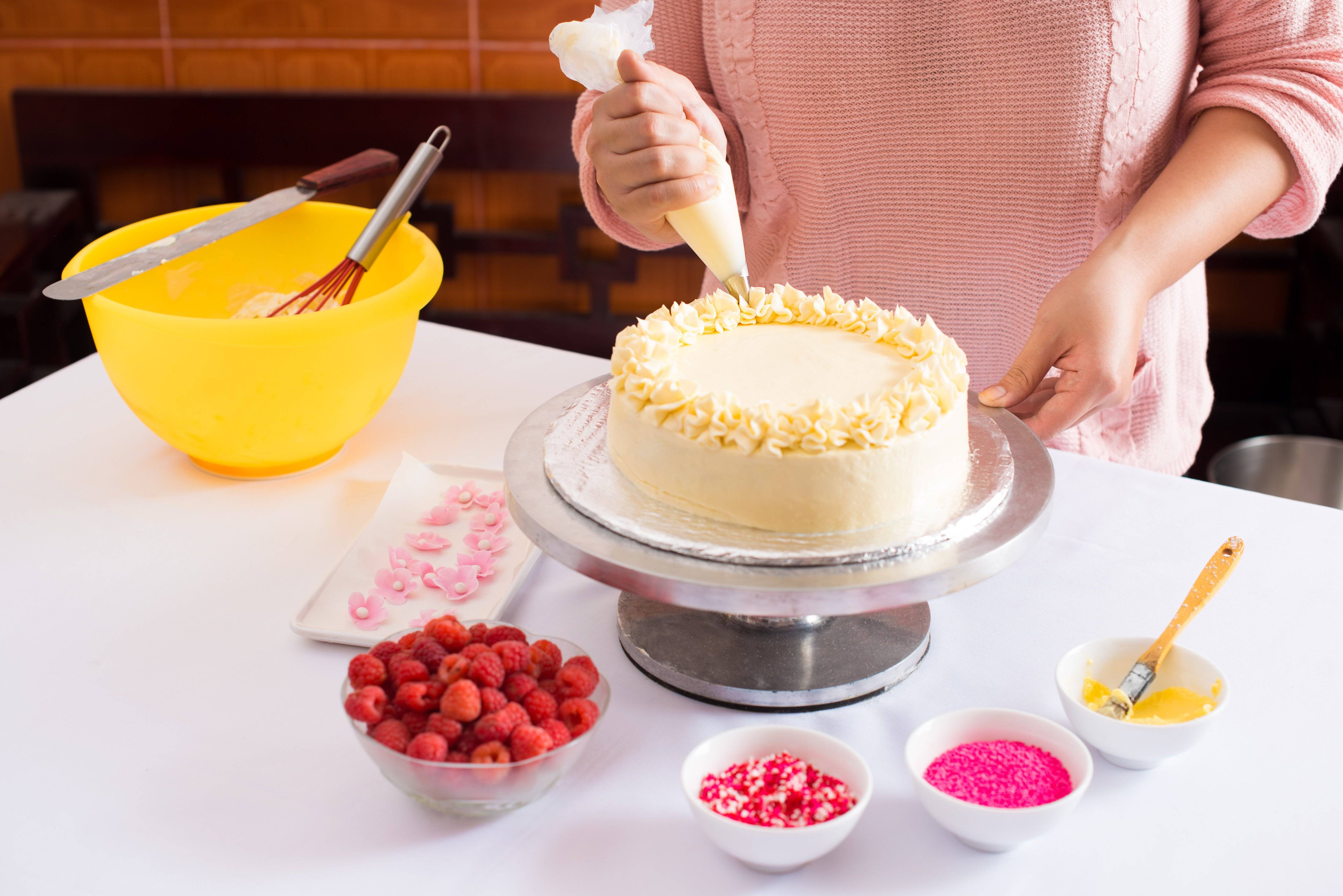 Торт в домашних условиях на день рождения готовим сами (фото)! рецепты разных домашних тортов на день рождения с фотографиями