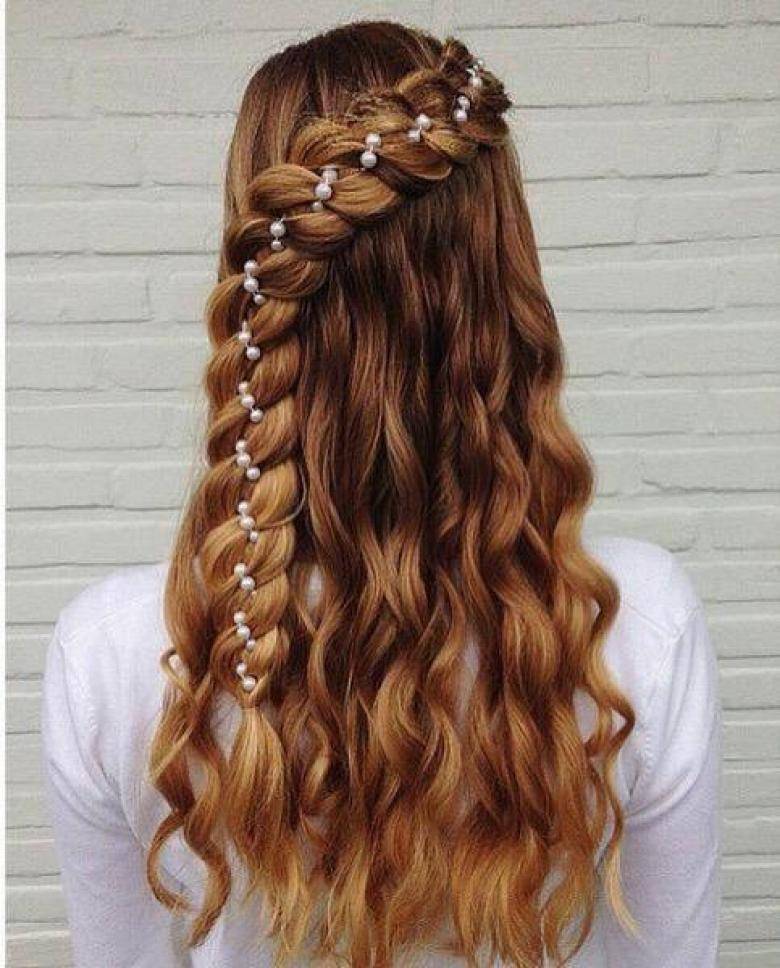 Прически на 1 сентября на длинные волосы - самые актуальные варианты и фото