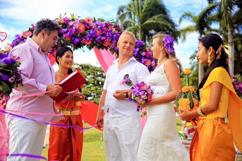 15 самых дорогих свадеб в мире, на которые гости прилетали на личных самолетах