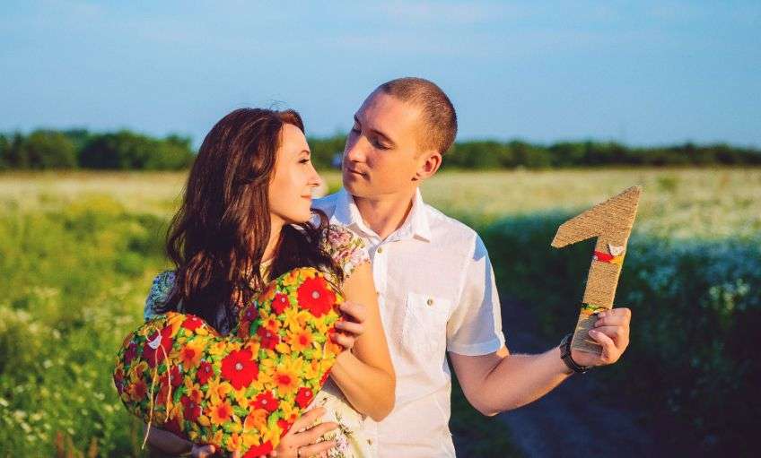 Ситцевая свадьба – первая годовщина совместной жизни в браке: как оригинально отметить молодым, что дарят мужу и жене, идеи подарков