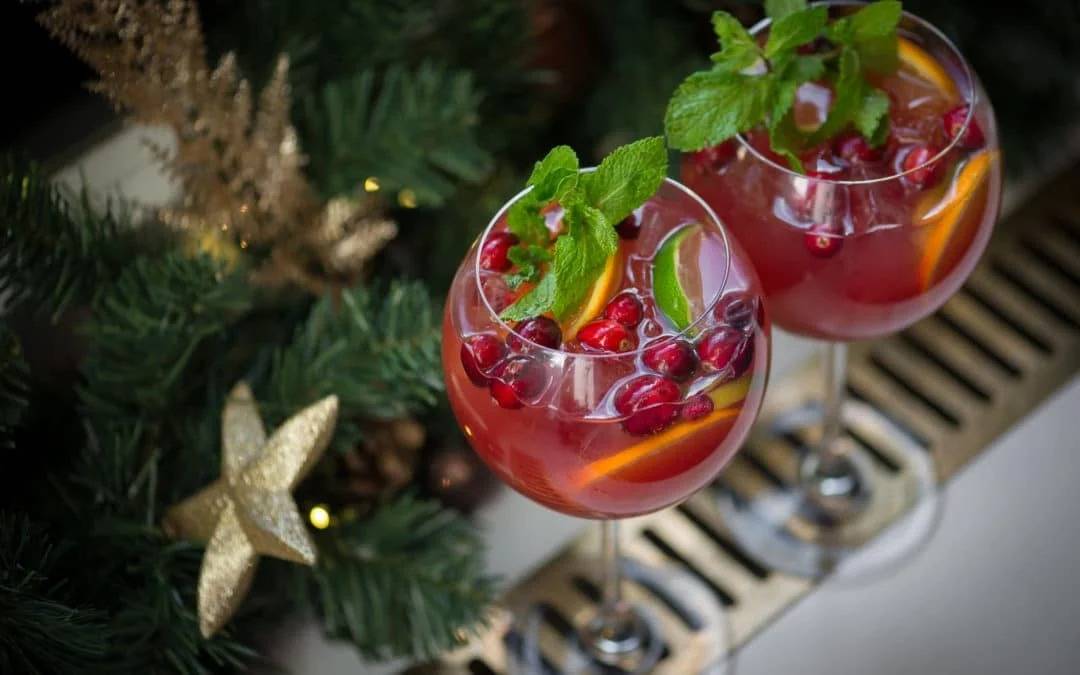 Напитки на новый год 2021 - самые популярные и традиционные новогодние напитки и коктейли, пошаговые рецепты, с фото, видео, картинки