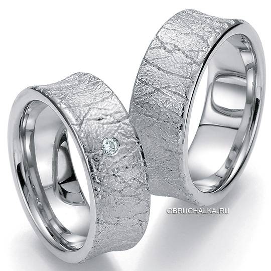 Серебряное обручальное кольцо: хорошая и недорогая альтернатива золотым кольцам