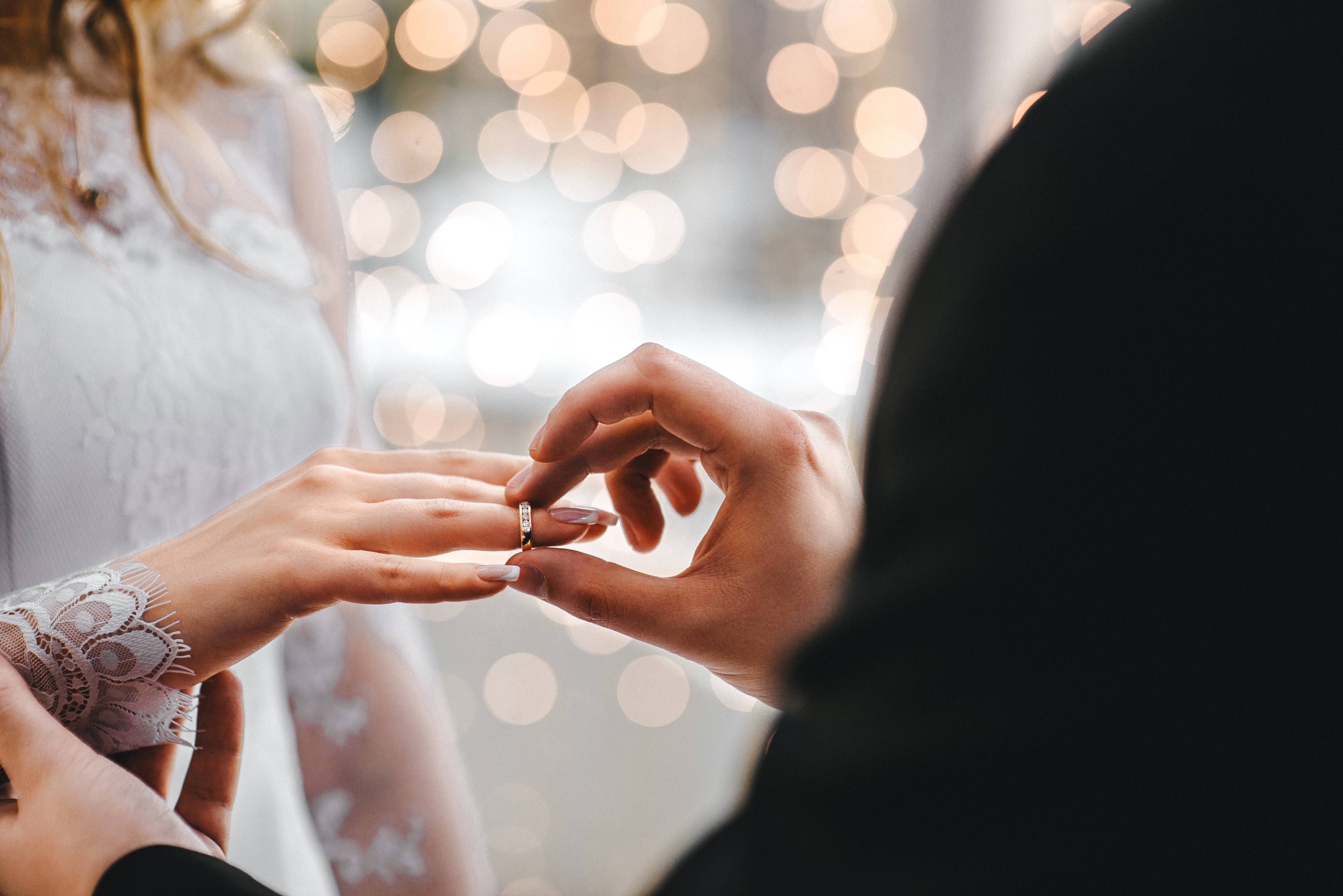 Свадебные приметы и традиции: на заметку молодоженам