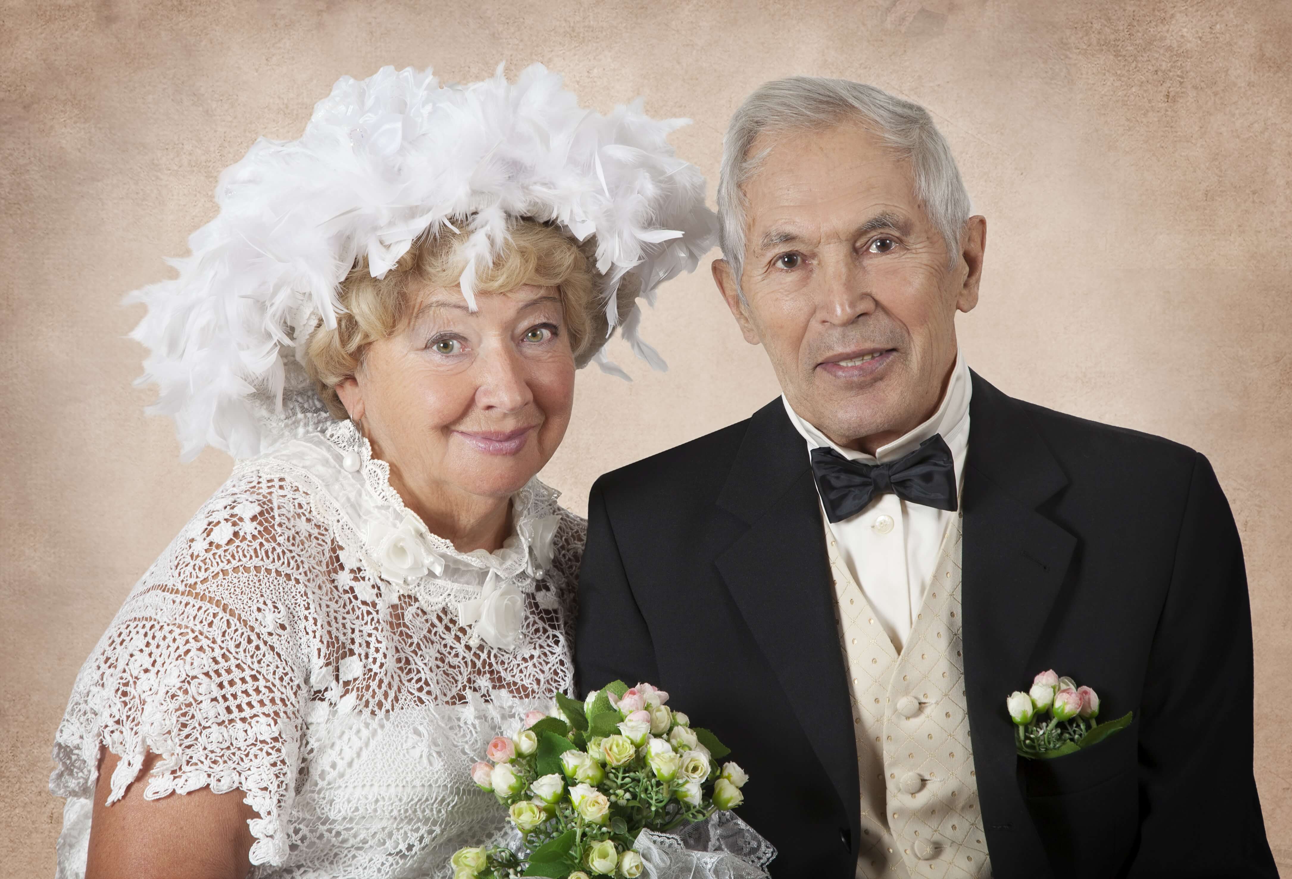 Сапфировая свадьба: 45 лет со дня бракосочетания