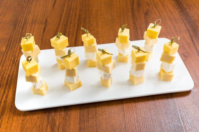 Овощные канапе - лучшие вариации с сыром, грибами, маслинами: рецепт с фото и видео