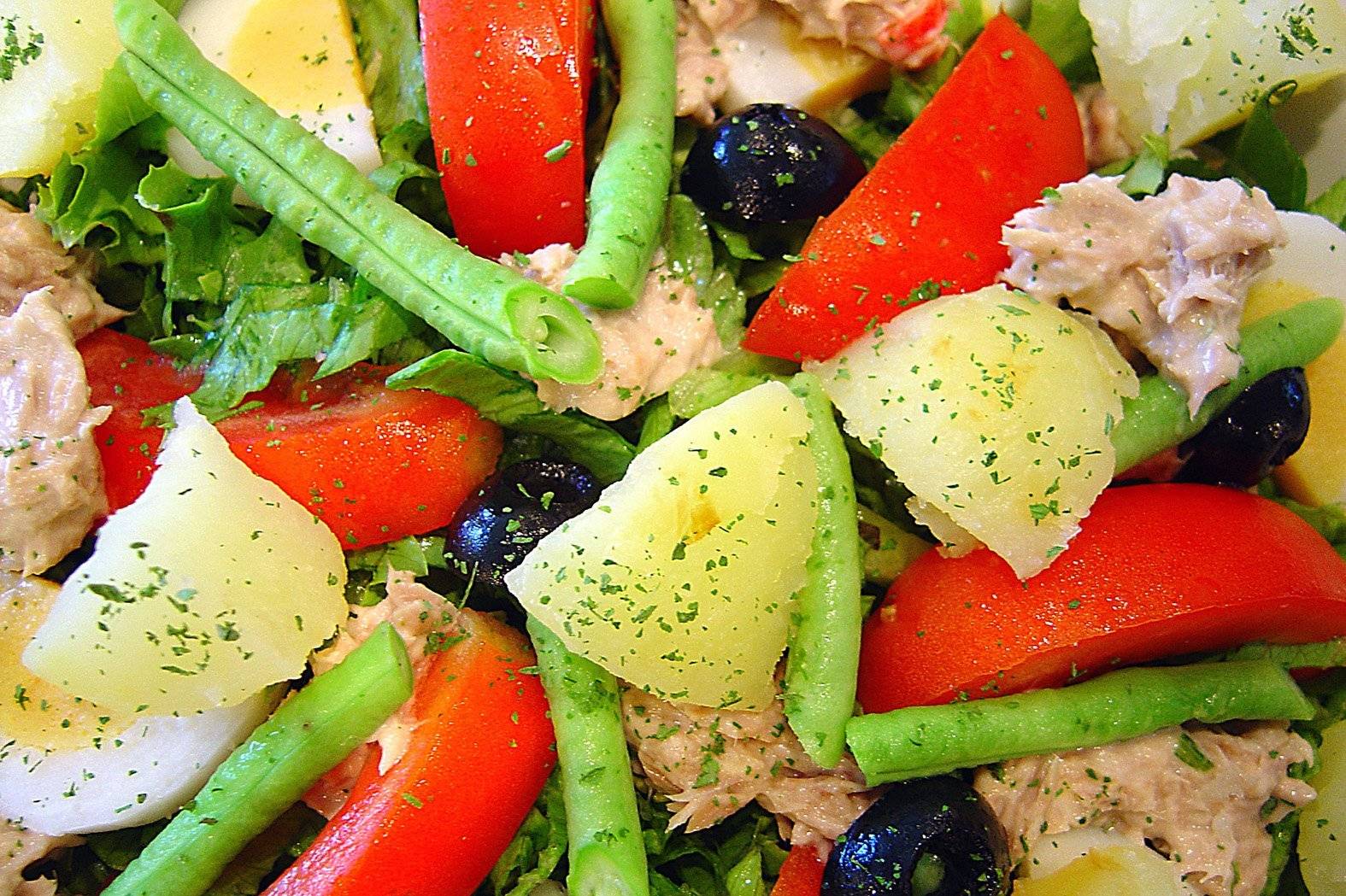 Вкуснейшие салаты без майонеза: диетические рецепты с фото | диеты и рецепты