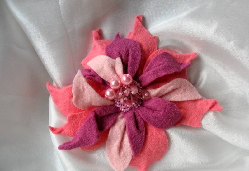 Как сделать своими руками цветы из ткани для платья: мастер-класс