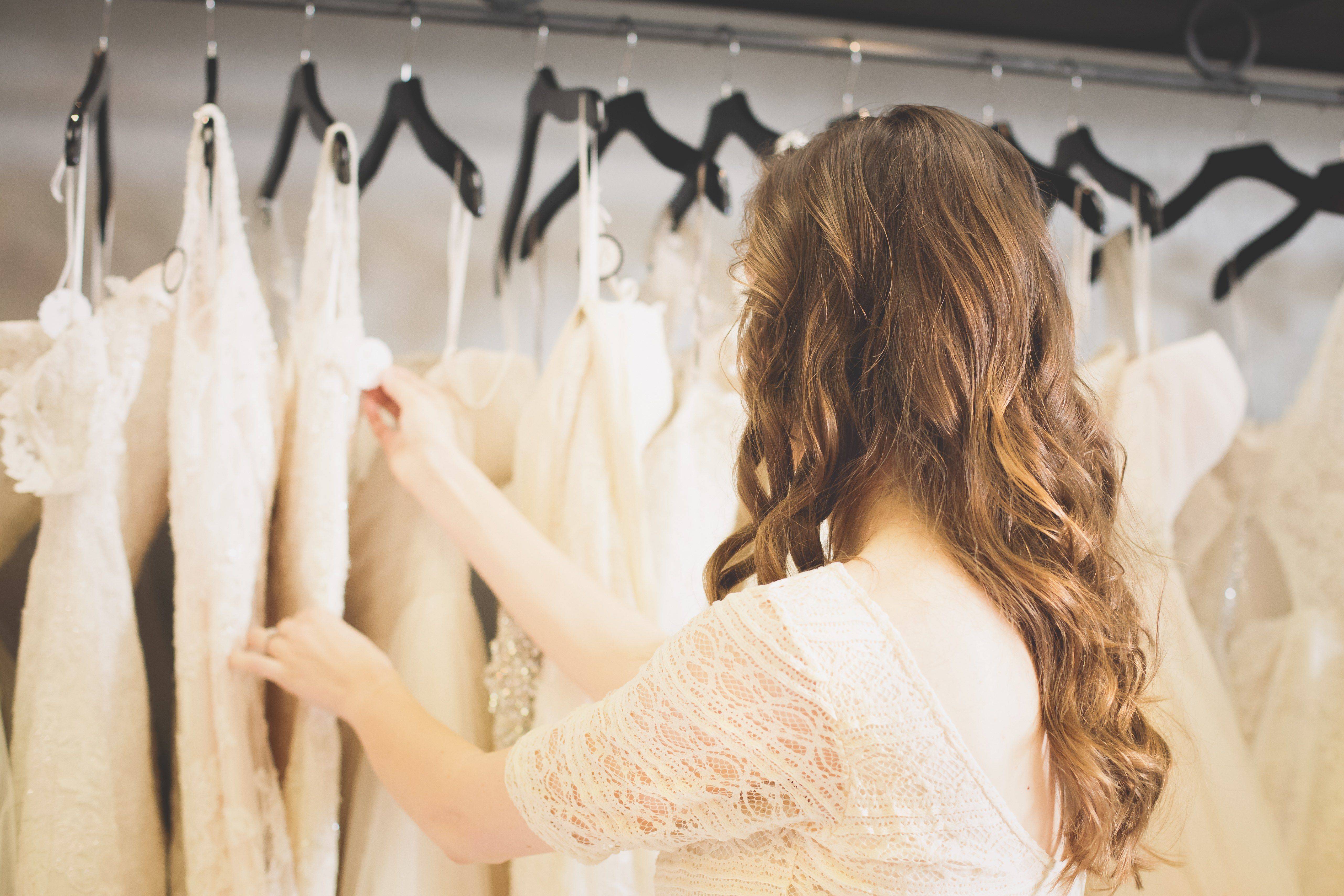 Как подготовиться к примерке свадебного платья