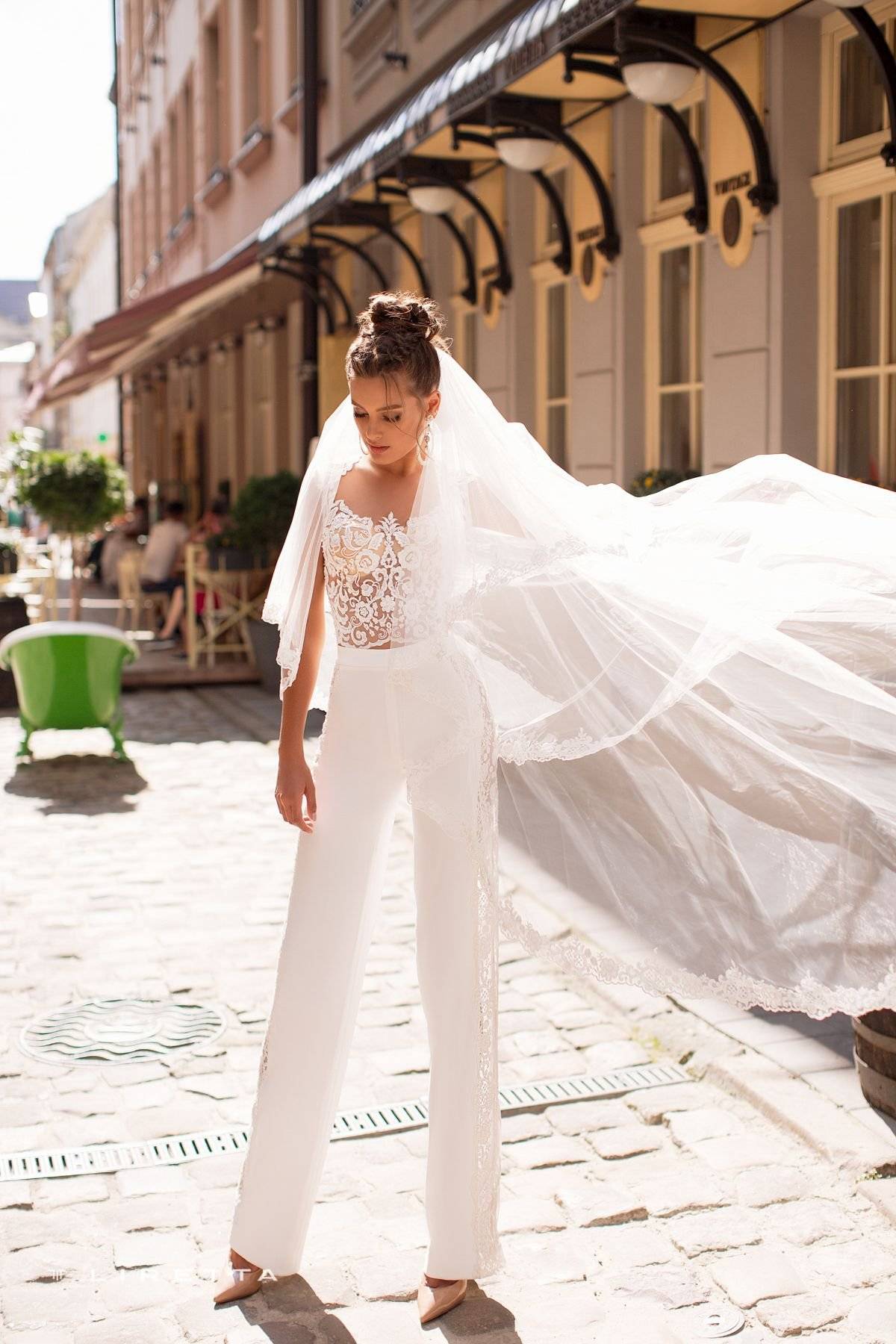 Свадебные костюмы для невесты – стильная альтернатива платью