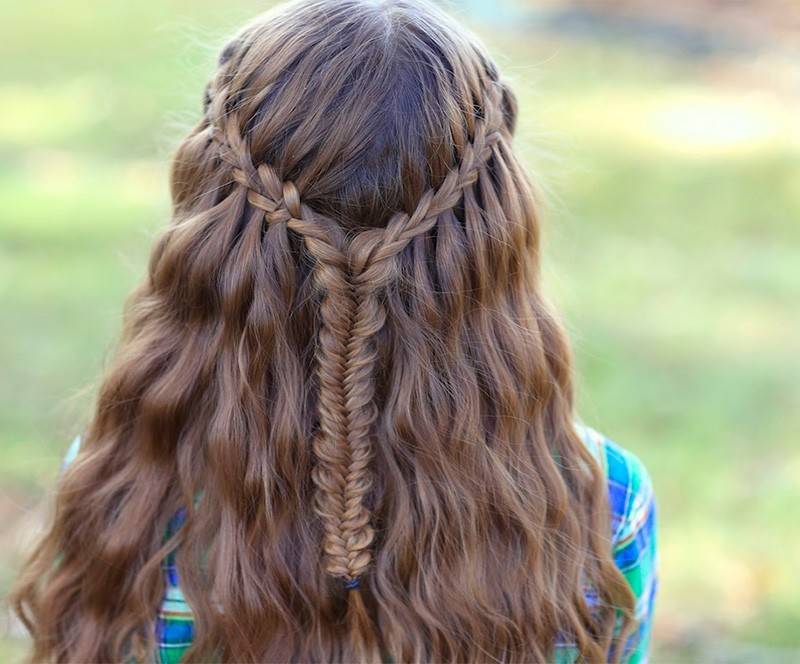 Прически на 1 сентября: легкие и красивые для девочки на длинные и средние волосы, косички на первое, какую можно сделать для 1 класса
