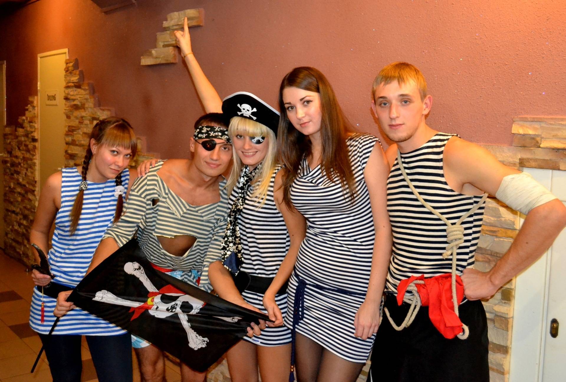 Новый год в морском стиле – морская вечеринка для взрослых: погружение в пучины веселья! — homyrouz.ru — банкетный зал хоми роуз