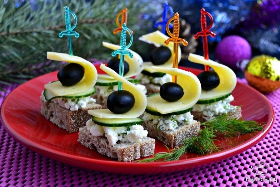 Канапе на праздничный стол - рецепты с фото. закуски. бутерброды