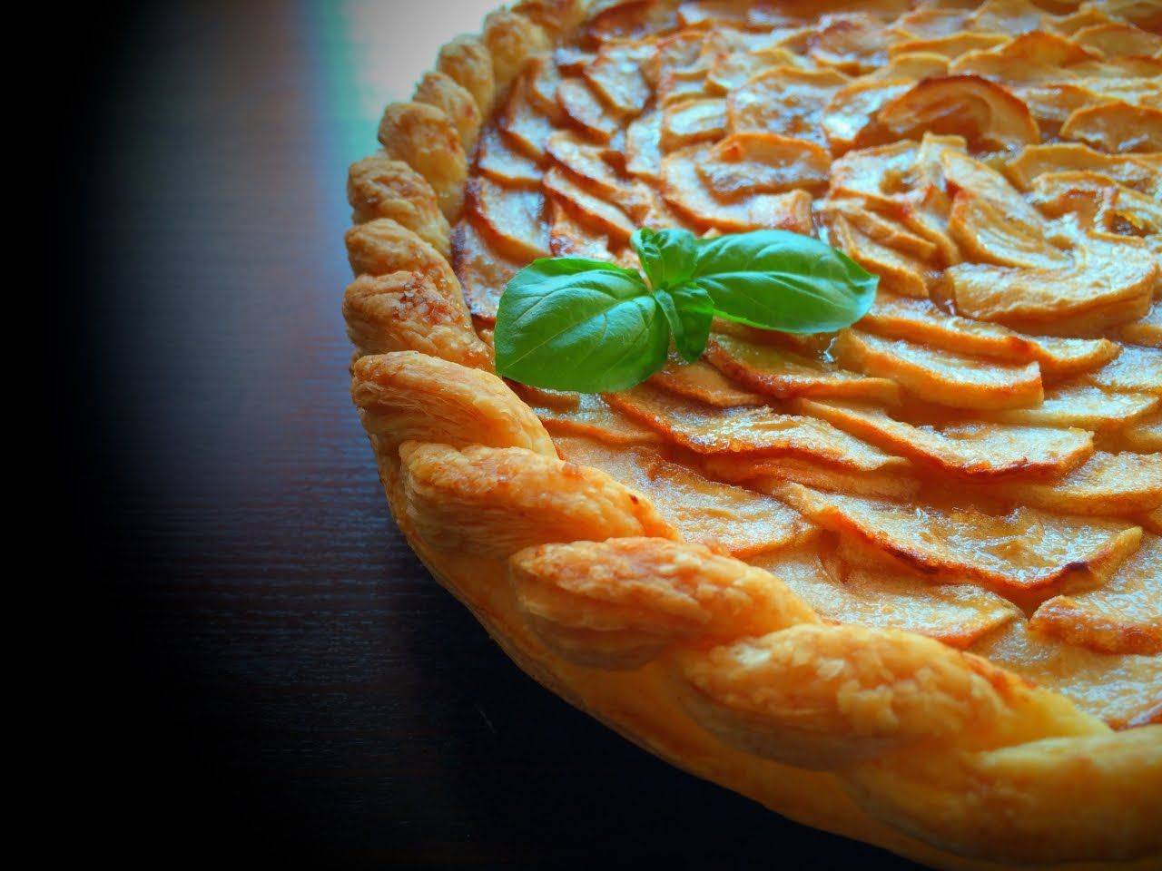 Пирог с яблоками в духовке — простые рецепты быстро и вкусно
