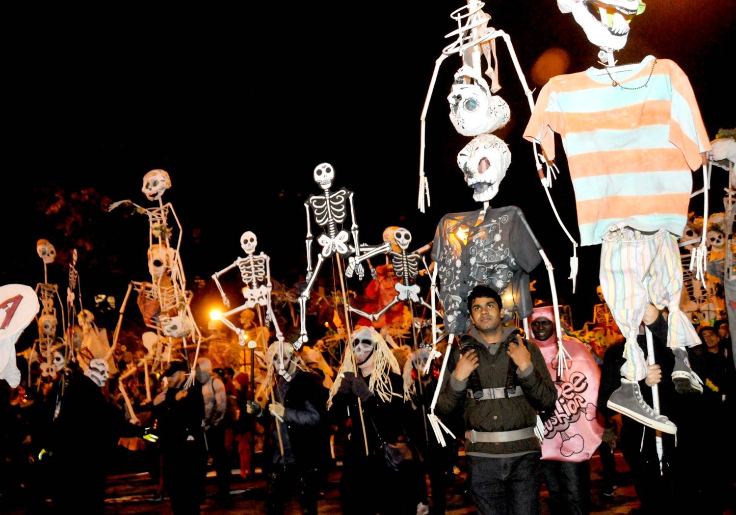 Где стоит провести хэллоуин 2016 в санкт-петербурге