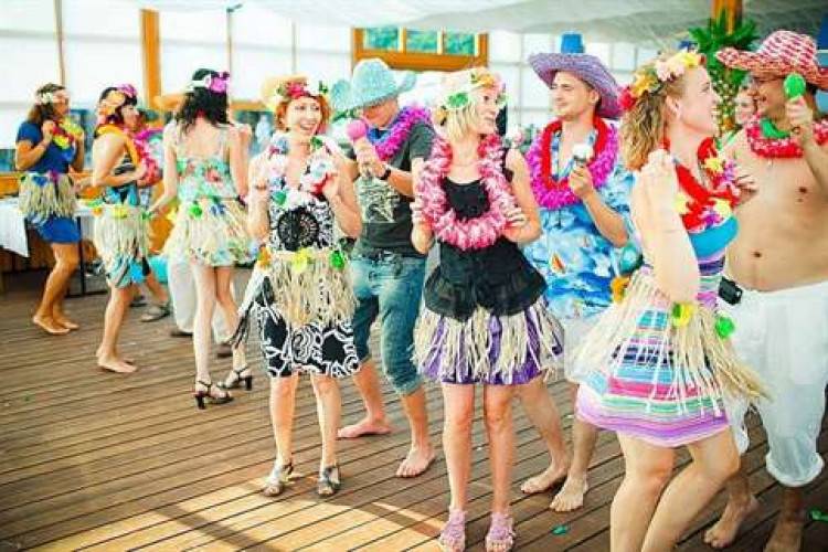 Тематическая гавайская вечеринка | развлечения