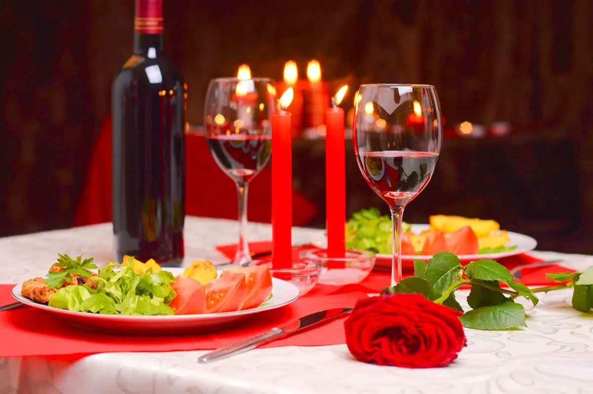 Романтический вечер для двоих на день святого валентина