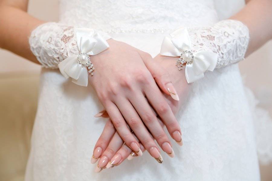 Свадебный маникюр фото для невесты и 100 фото дизайна ногтей