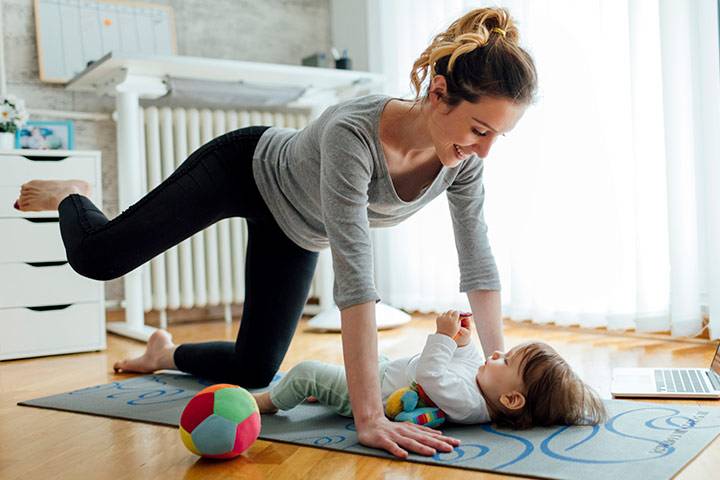Спорт при грудном вскармливании: чем заняться кормящей маме